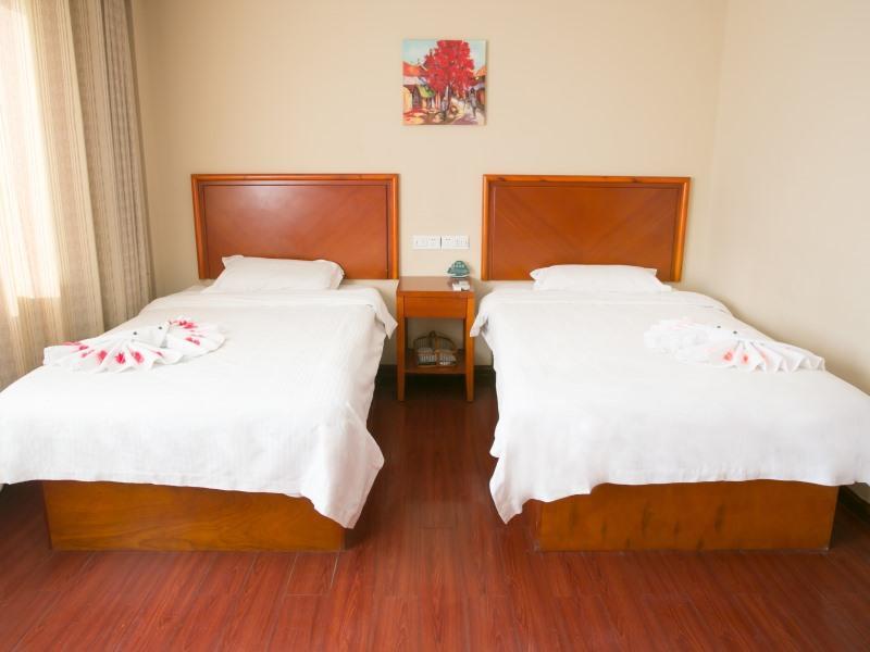 Greentree Inn Rizhao Bus Terminal Station Business image