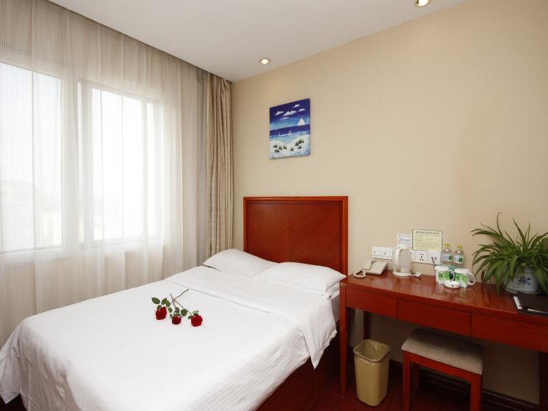Greentree Inn Rizhao Bus Terminal Station Business image