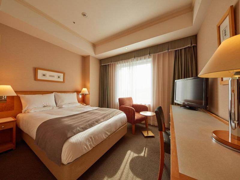 REMBRANDT HOTEL EBINA image