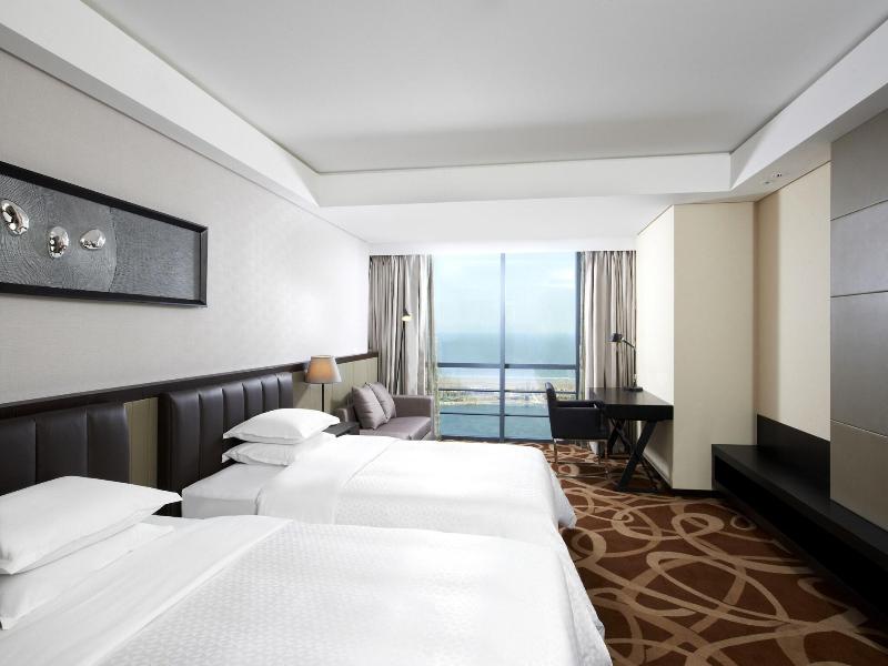 Four Points By Sheraton Qingdao Huangdao image