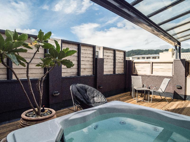 U Boutique Hotel image