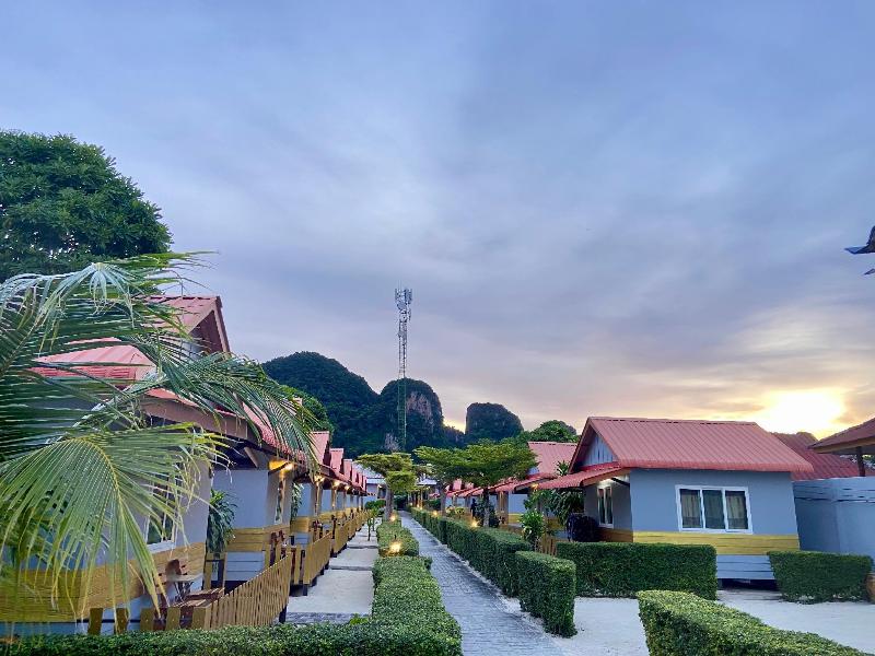 Phi Phi Ba Kao Bay Resort — photo 12
