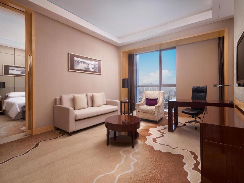 Sheraton Zhenjiang Hotel image