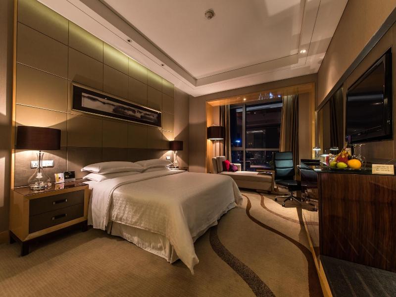 Sheraton Zhenjiang Hotel image