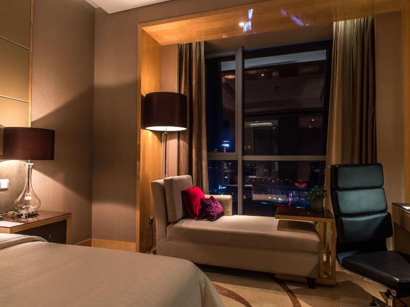 Sheraton Zhenjiang Hotel image