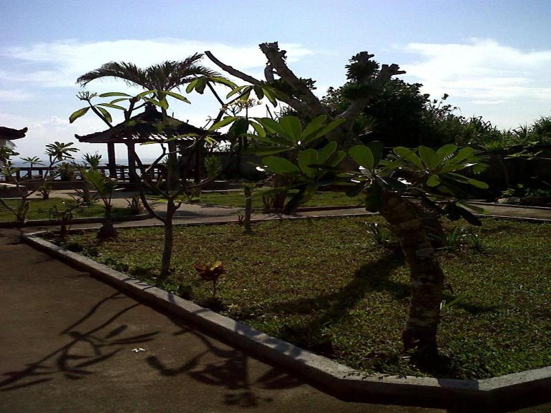 Dodol Lembongan Cliff Sunset Homestay image