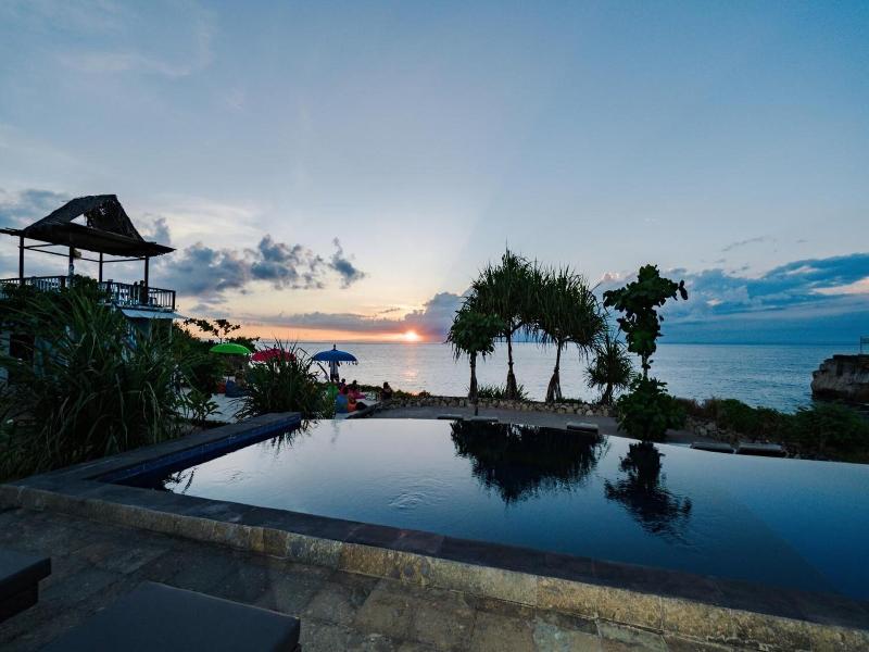 Dodol Lembongan Cliff Sunset Homestay image