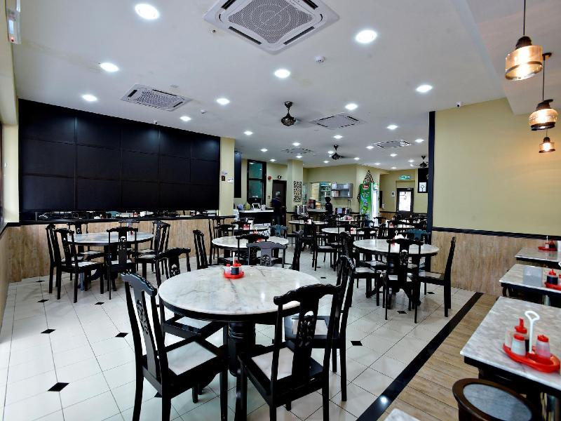 Pantai Inn image