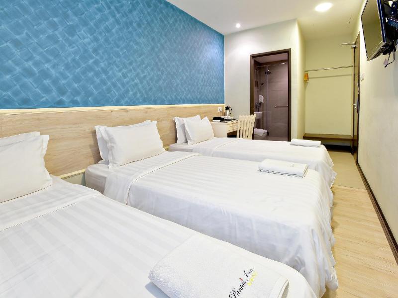 Pantai Inn image
