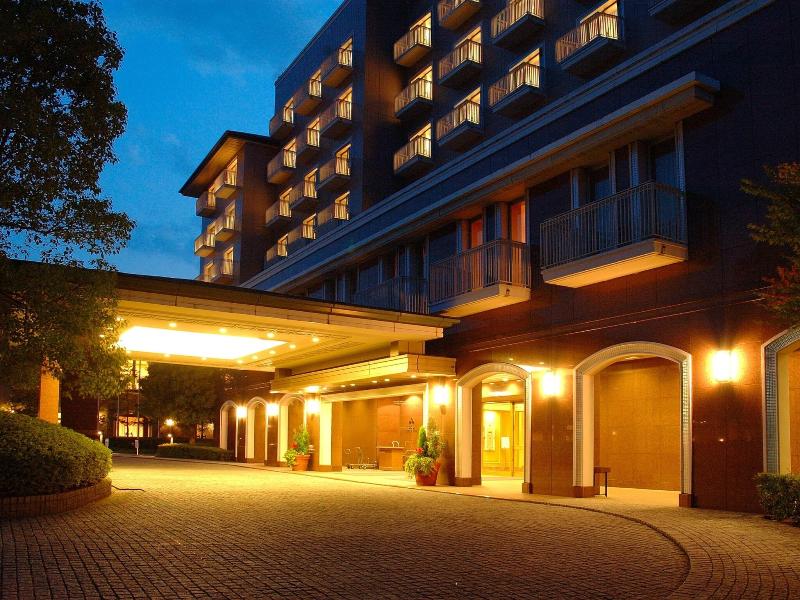 Okura Akademia Park Hotel image
