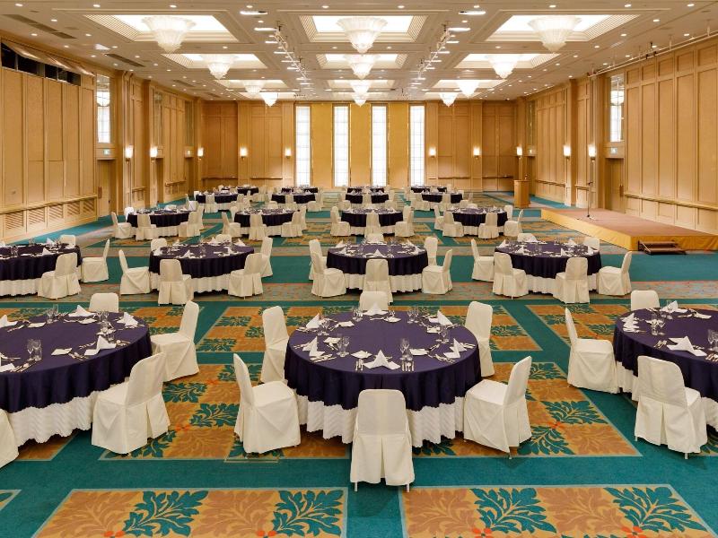 Okura Akademia Park Hotel image