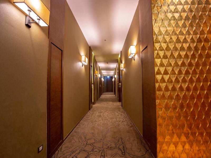 Graceland Bangkok by Grace Hotel image