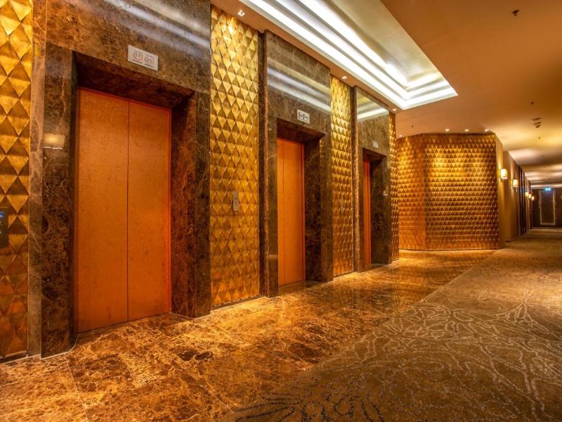 Graceland Bangkok by Grace Hotel image