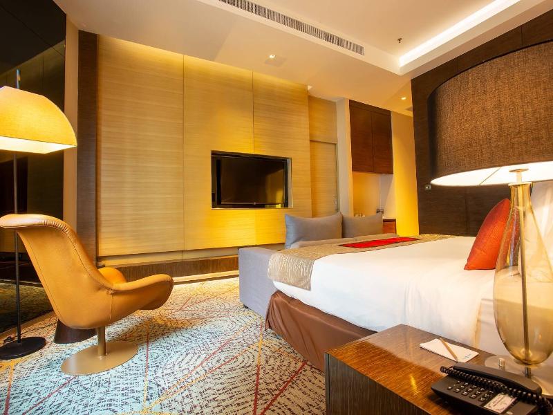 Graceland Bangkok by Grace Hotel image