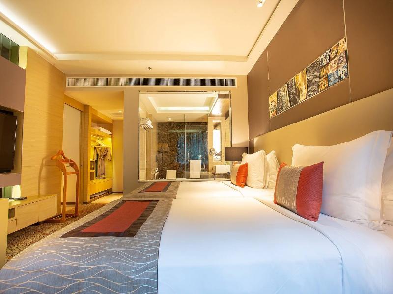 Graceland Bangkok by Grace Hotel image