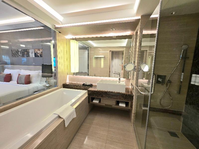 Graceland Bangkok by Grace Hotel image
