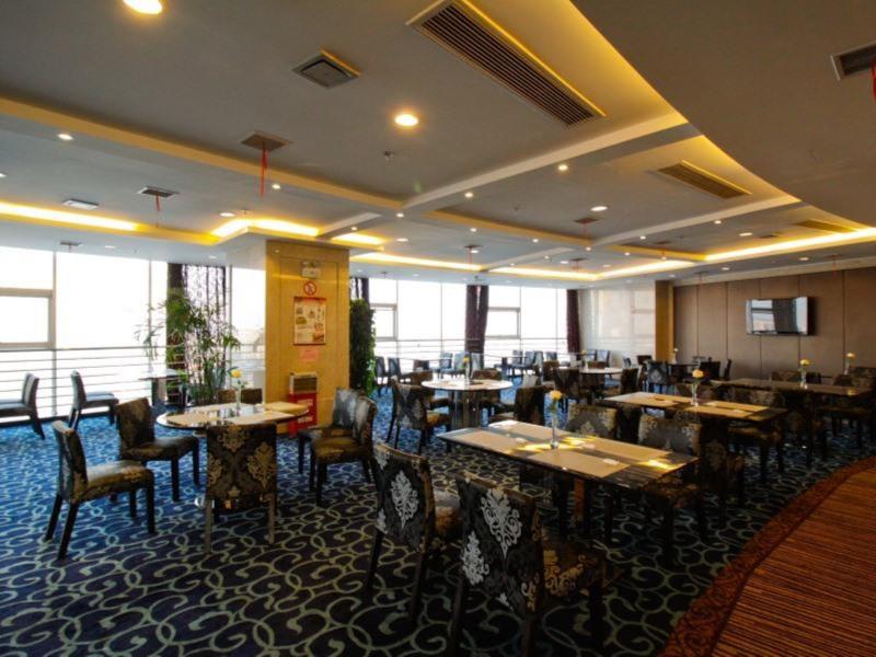 GreenTree Eastern Huainan Guangchang Road Hotel