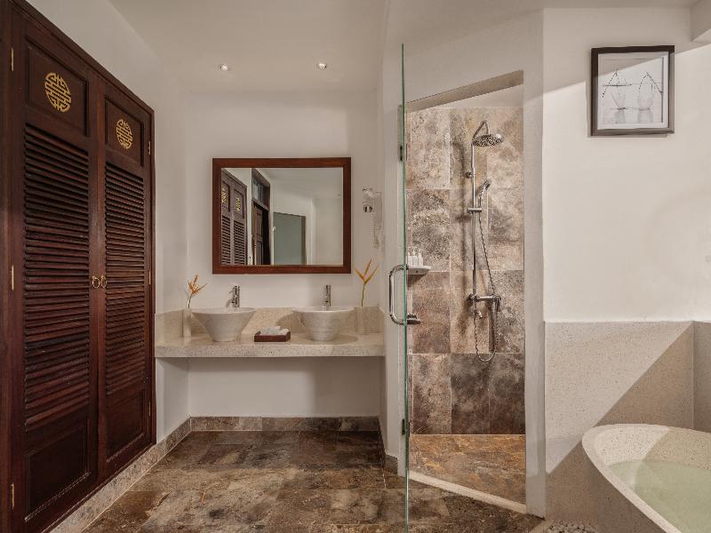 Legacy Hoi An Resort image