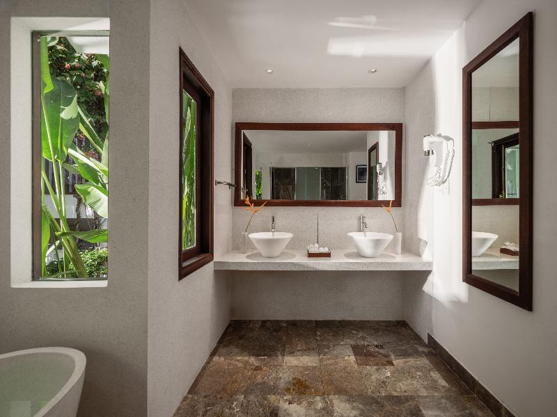Legacy Hoi An Resort image