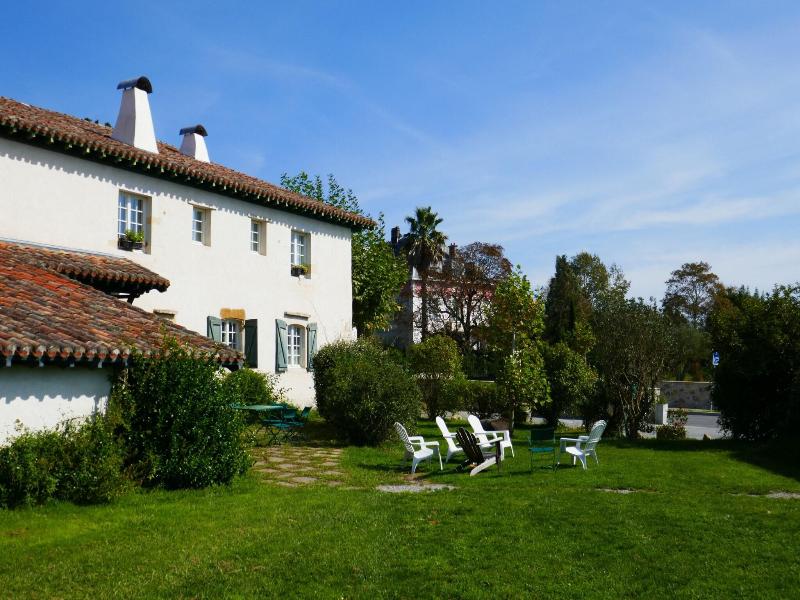 Domaine De Bassilour image