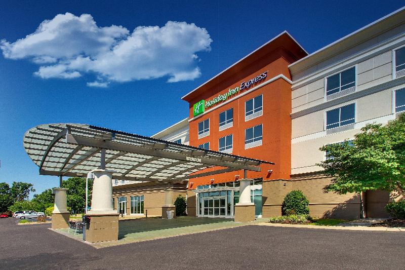 Holiday Inn Lexington North-Georgetown image