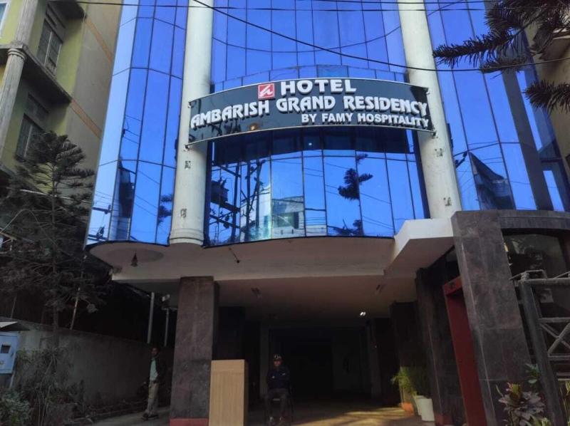 Hotel Ambarish Grand Residency — exterior view