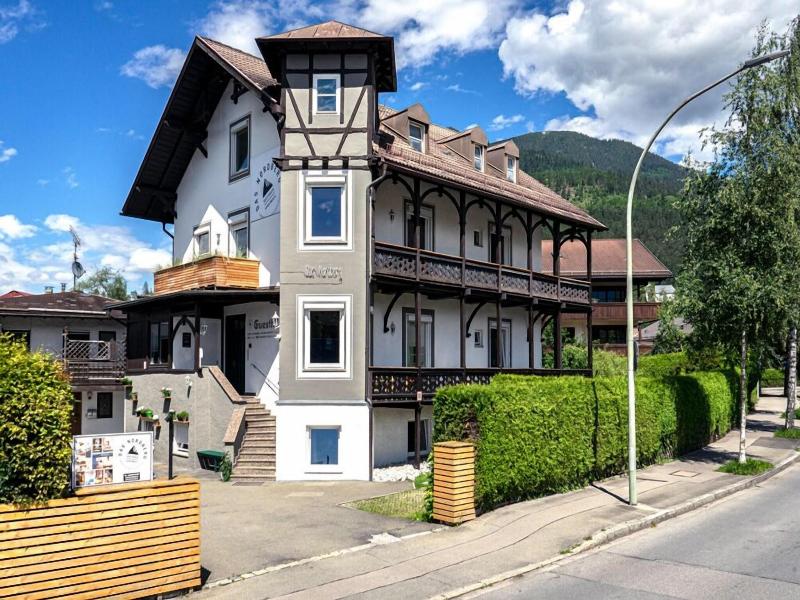 Pension Mirabell image