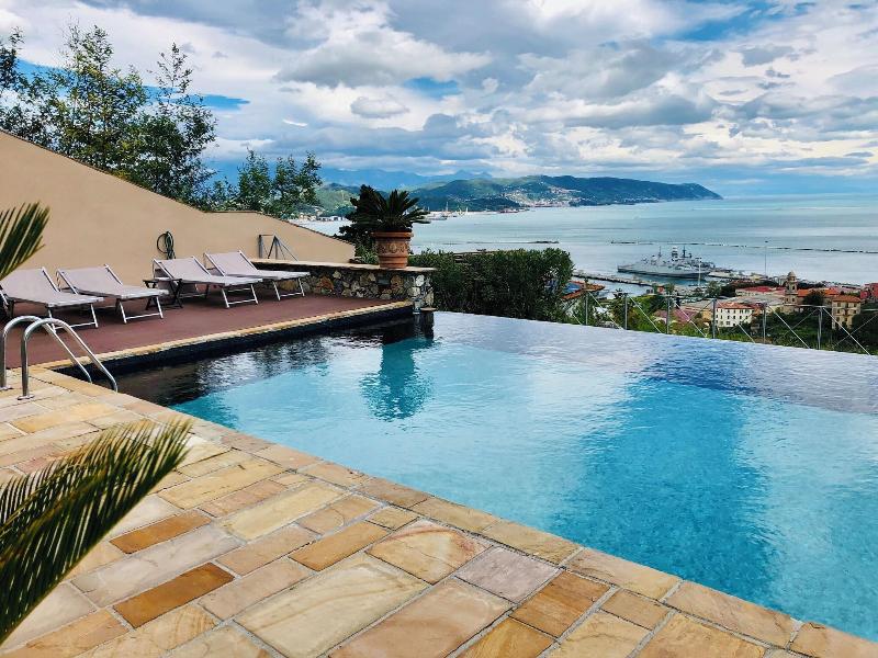 Miramare Residence image