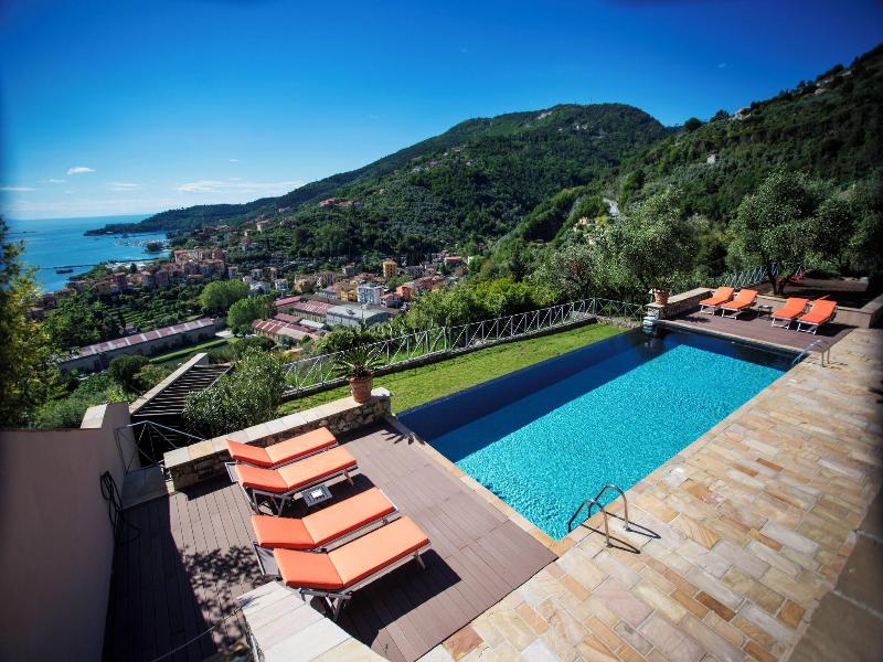 Miramare Residence image