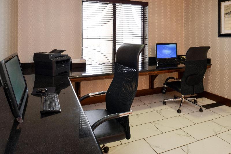 Holiday Inn Express & Suites Greenfield image