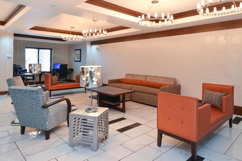 Holiday Inn Express & Suites Greenfield image