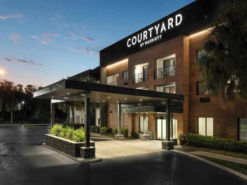 Courtyard by Marriott Gainesville image