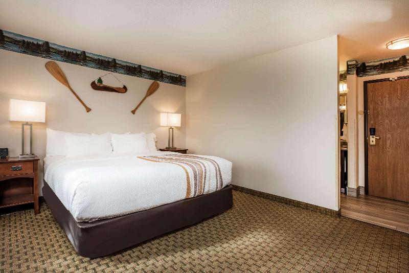 La Quinta Inn & Suites Grants Pass image
