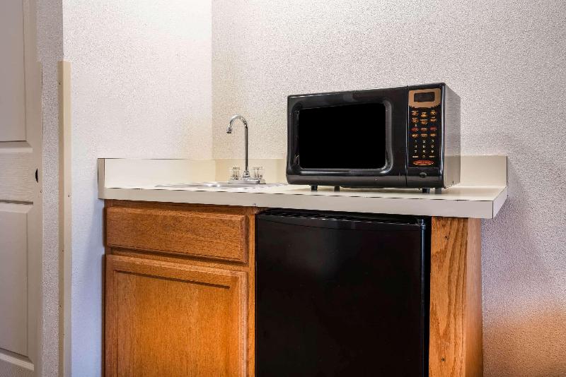 La Quinta Inn & Suites Grants Pass image