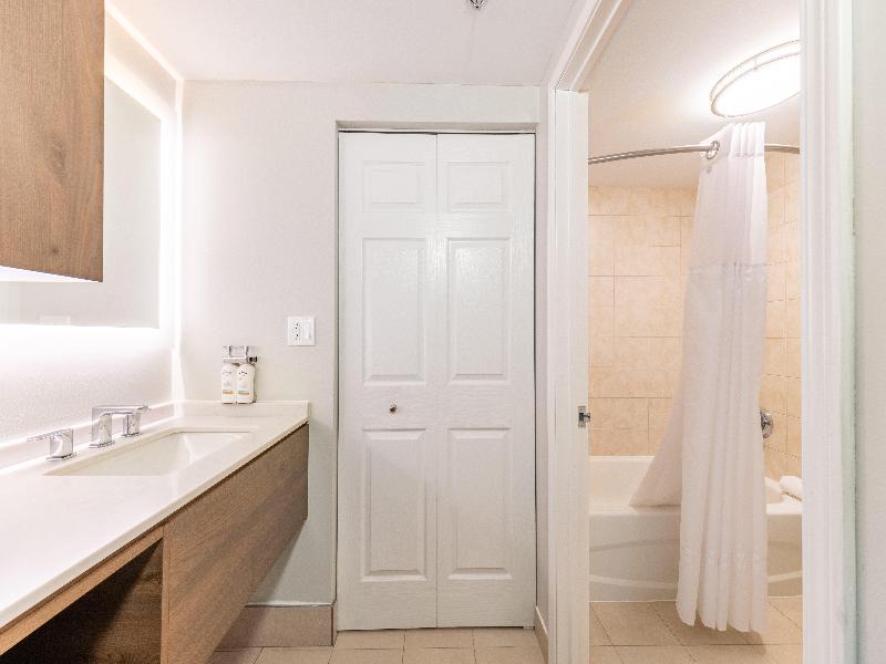Staybridge Suites Guelph image