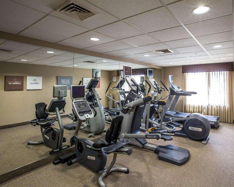Comfort Suites Whitsett - Greensboro East image