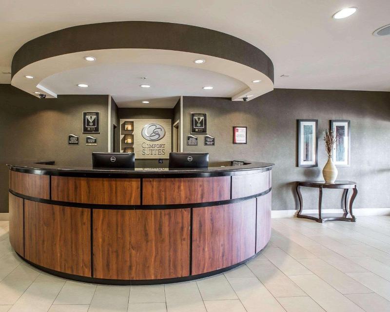 Comfort Suites Whitsett - Greensboro East image