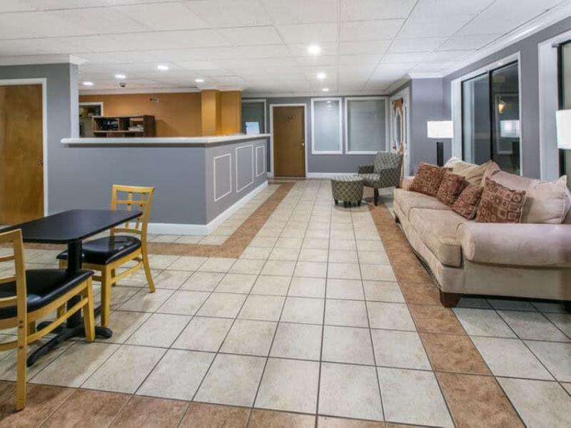 Knights Inn Longview image