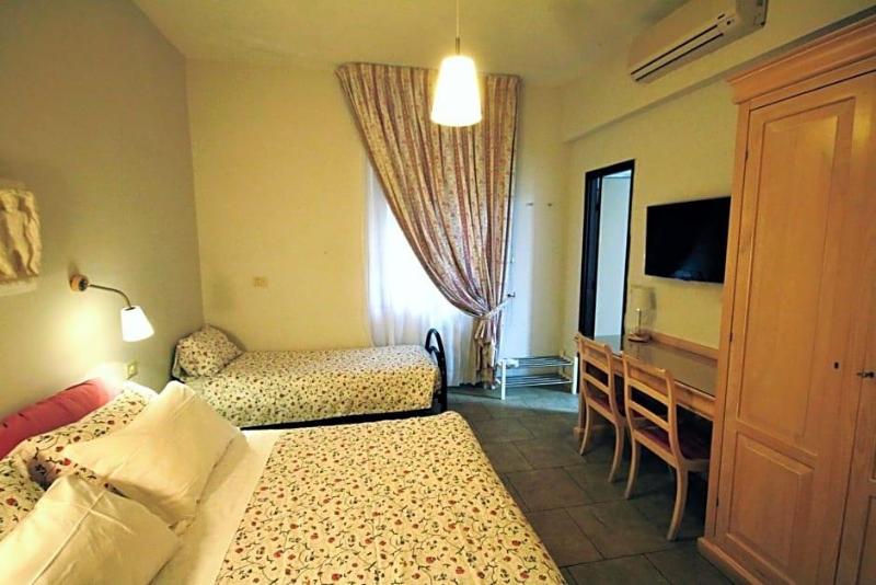 Villa Gina image
