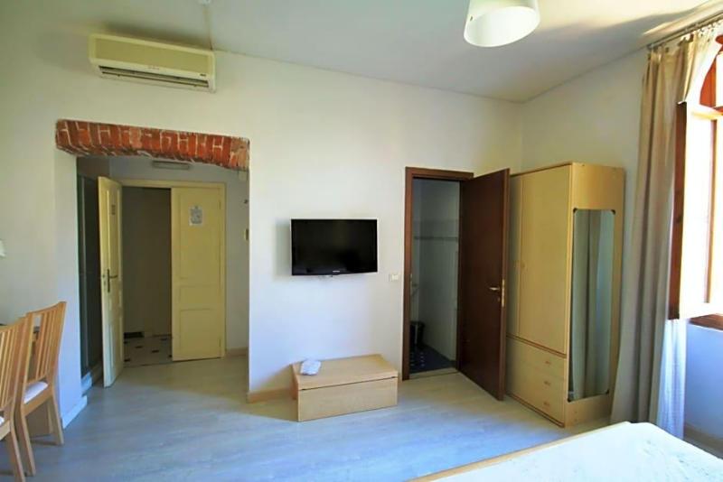 Villa Gina image