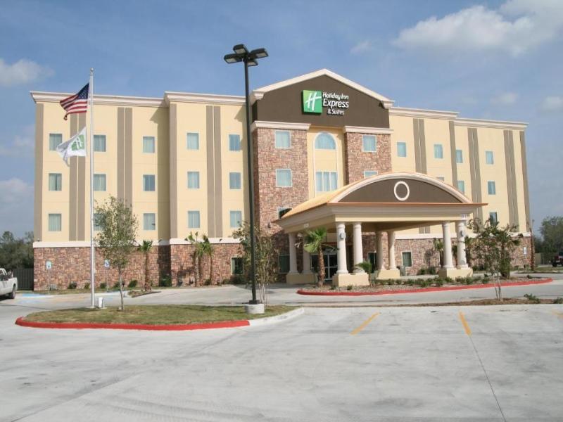 Holiday Inn Express & Suites George West By IHG image