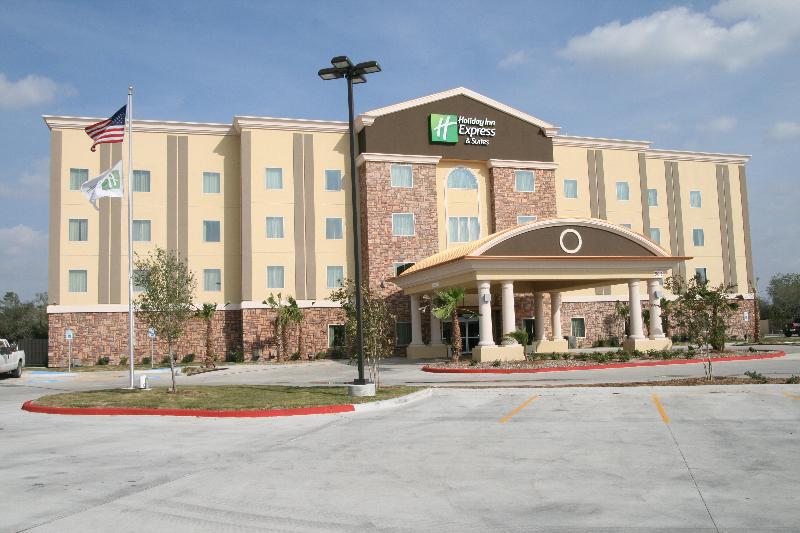 Holiday Inn Express & Suites George West By IHG image
