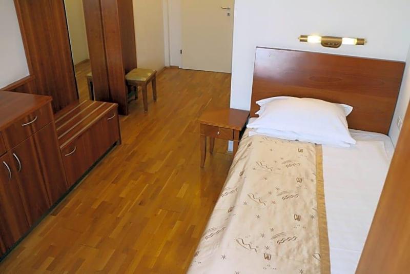 Wasserpalast image