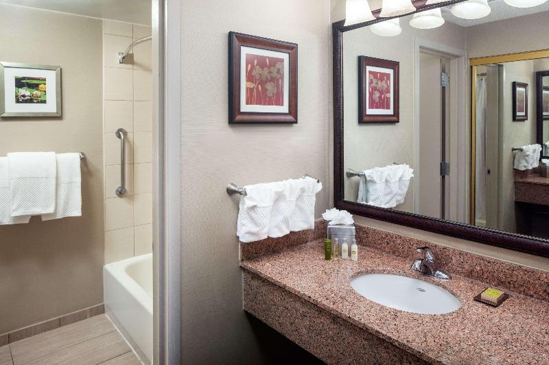 Doubletree By Hilton Cherry Hill Philadelphia image