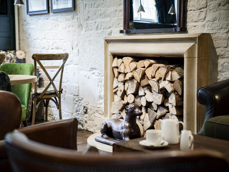 The Bear of Rodborough Hotel image