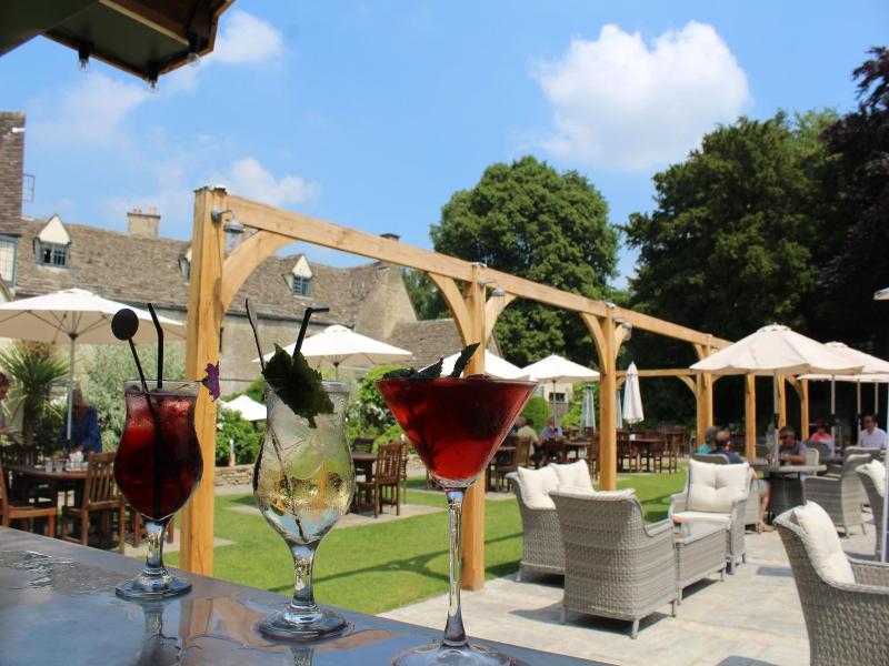 The Bear of Rodborough Hotel image