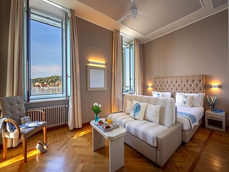Hotel Metropole image