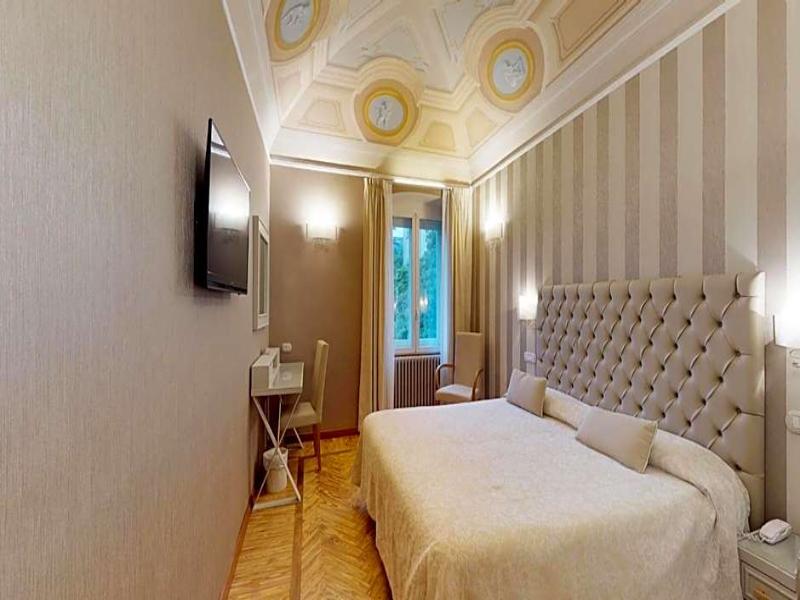 Hotel Metropole image