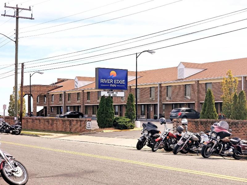 River Edge Inn image