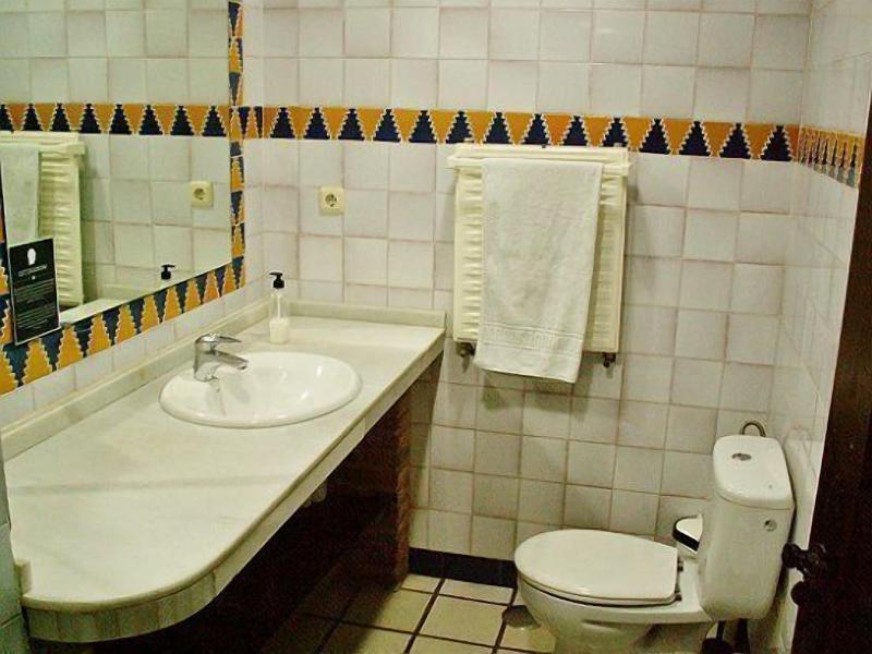 Oasis Backpackers Hostel Granada image